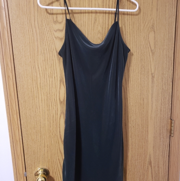 Green Velvet Cowl-neck Dress - NWT - Picture 2 of 4